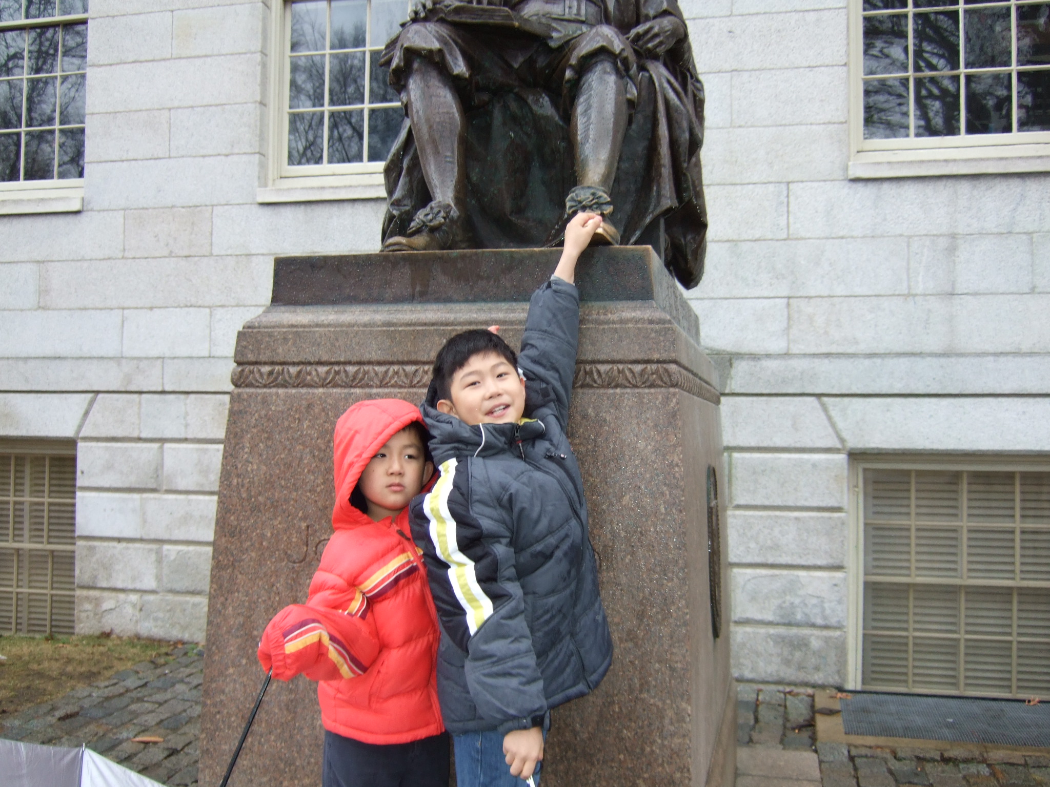 John Harvard's foot